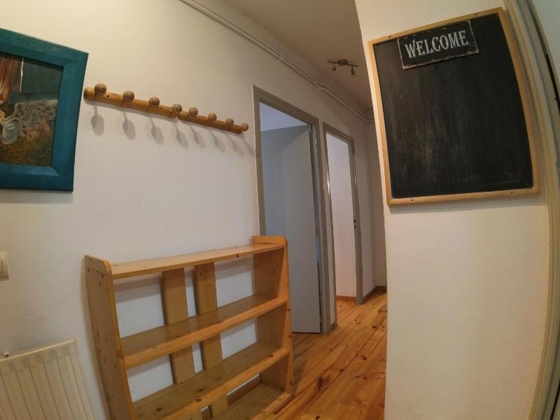 Three-Bedroom Apartment - BONA A image 2