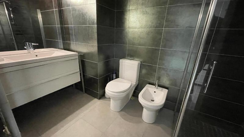 Modern 2 Bd Next To Rue Dantibes - image 15