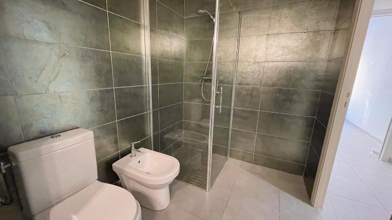 Modern 2 Bd Next To Rue Dantibes - image 2