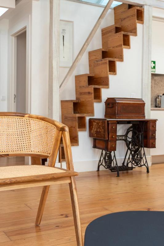 Two-Bedroom Penthouse Apartment (6 Adults) image 3
