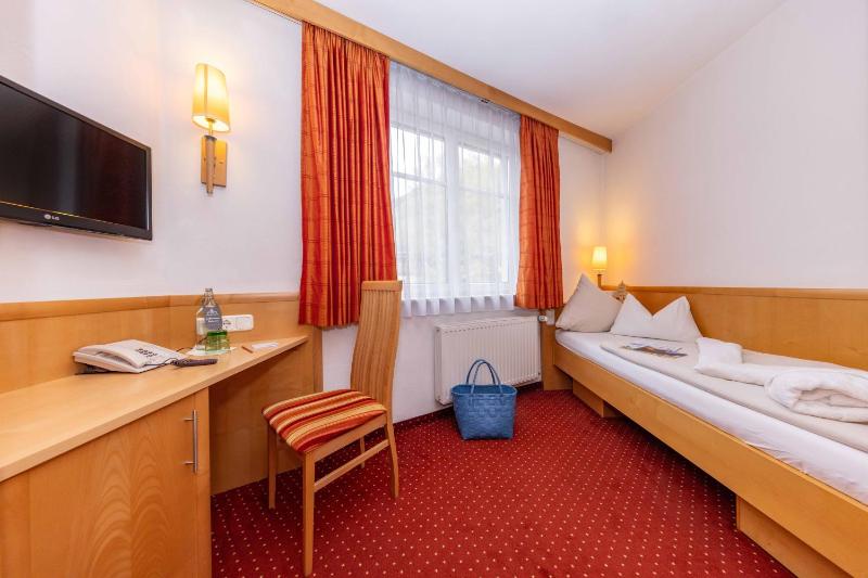 Budget Single Room image 2