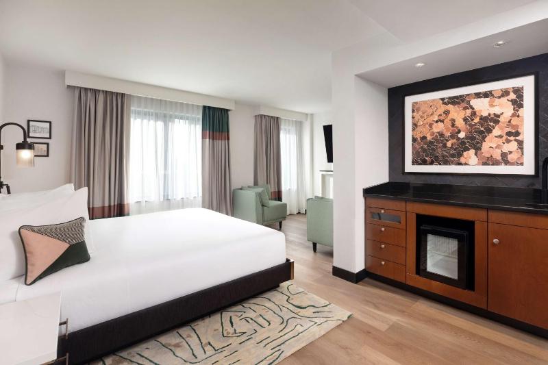 Pennyweight Hotel Boston Curio Collection by Hilton - image 11