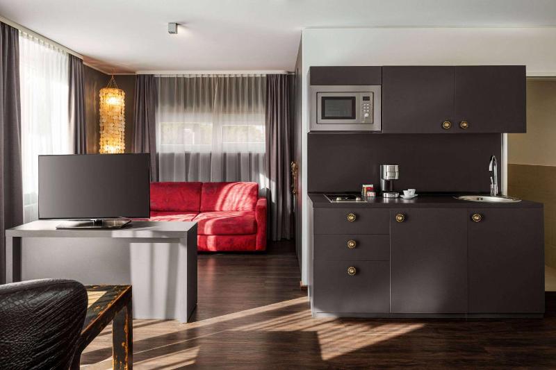 Suite image 3