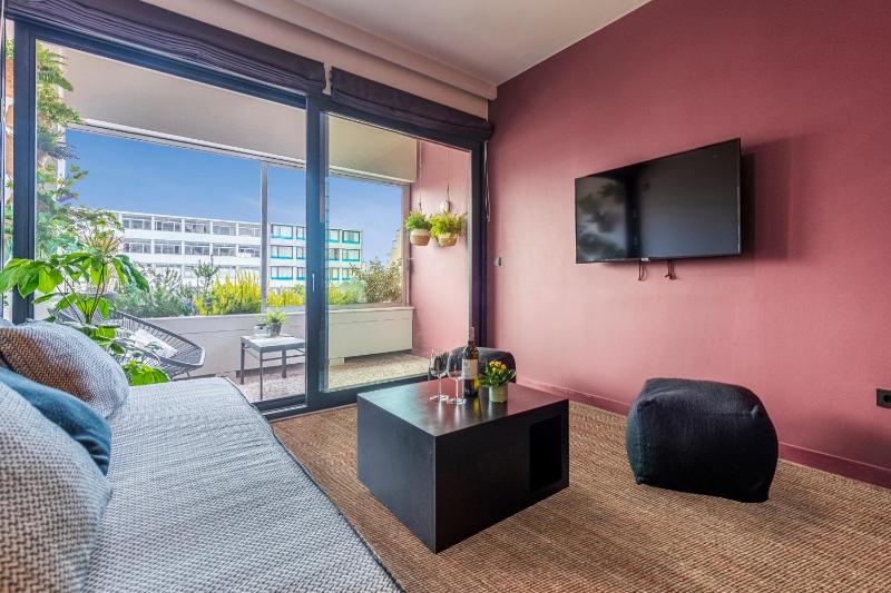 Sunny Studio with Balcony & View image 1