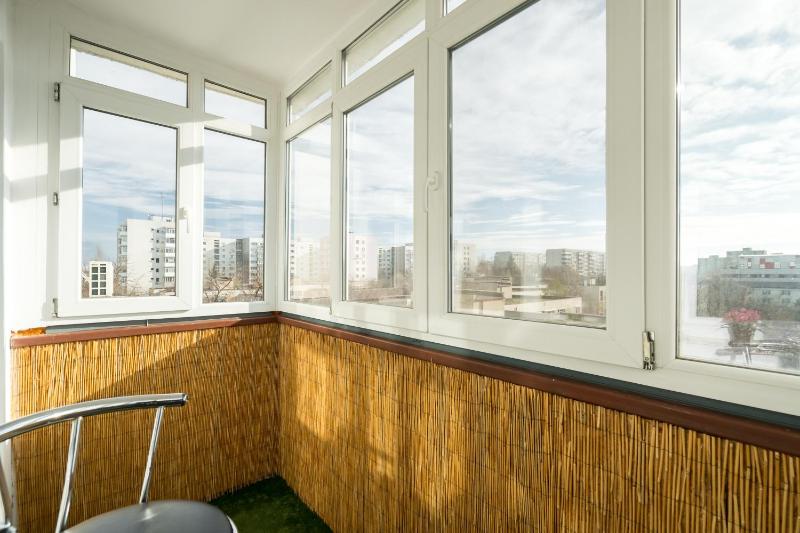 One-Bedroom Apartment image 3