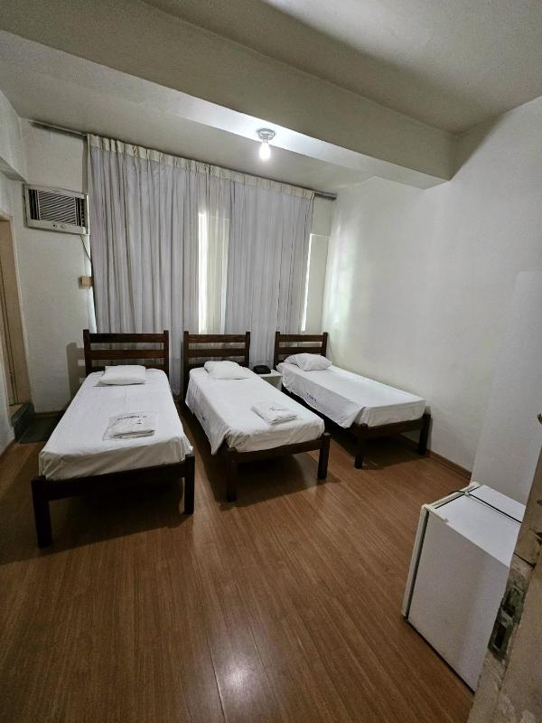 Standard Triple Room image 1