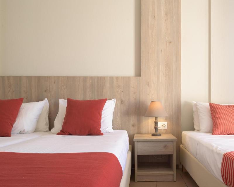 Central Hersonissos Hotel - image 16