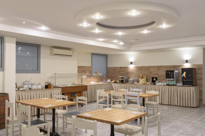 Central Hersonissos Hotel - image 15