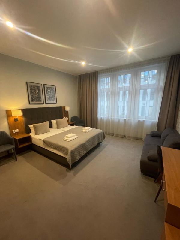 Double Room with Extra Bed image 3