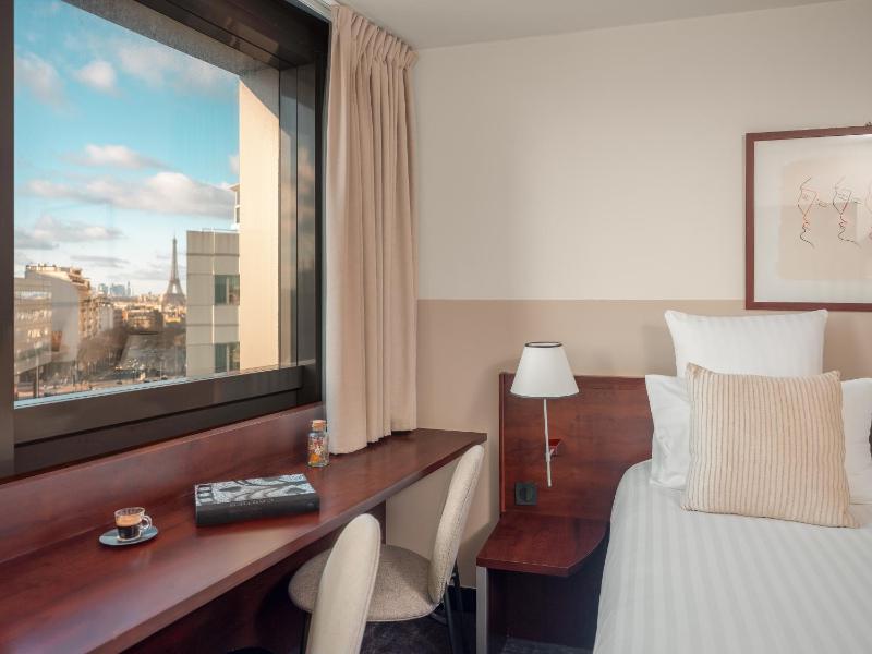 Superior Double Room with View image 1