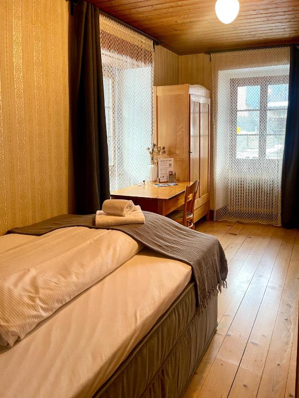 Boutique Single Room image 3