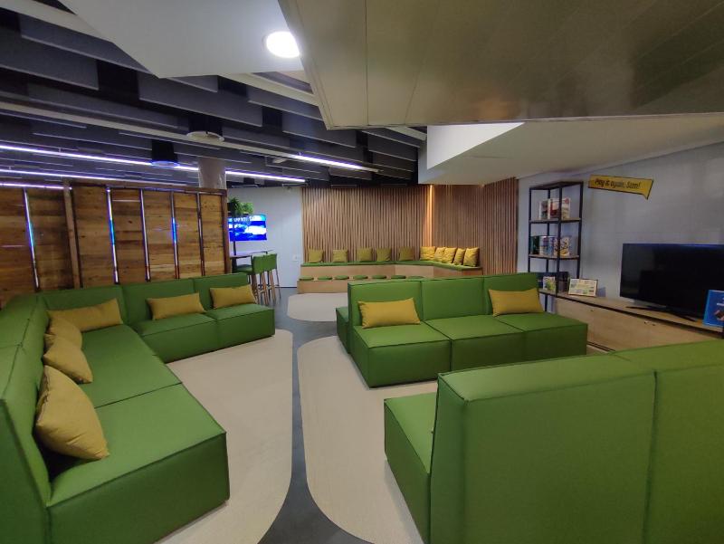 Twentytu Hostel Barcelona - image 2