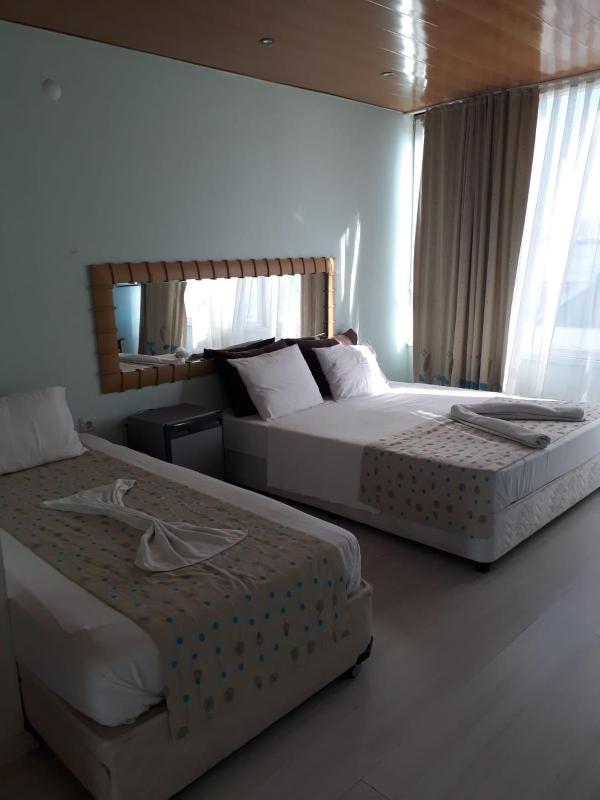 Gvar Apart Hotel - image 11
