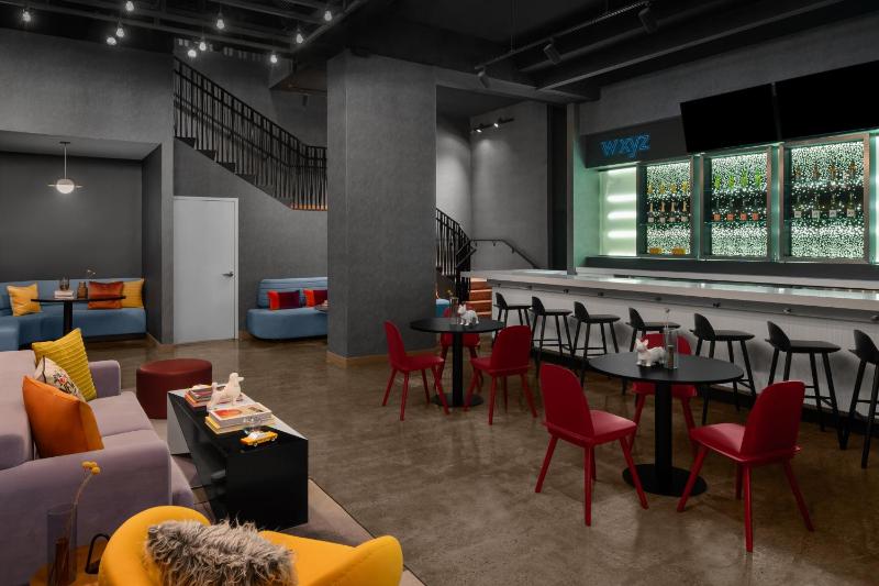 Aloft by Marriott New York Chelsea - image 6