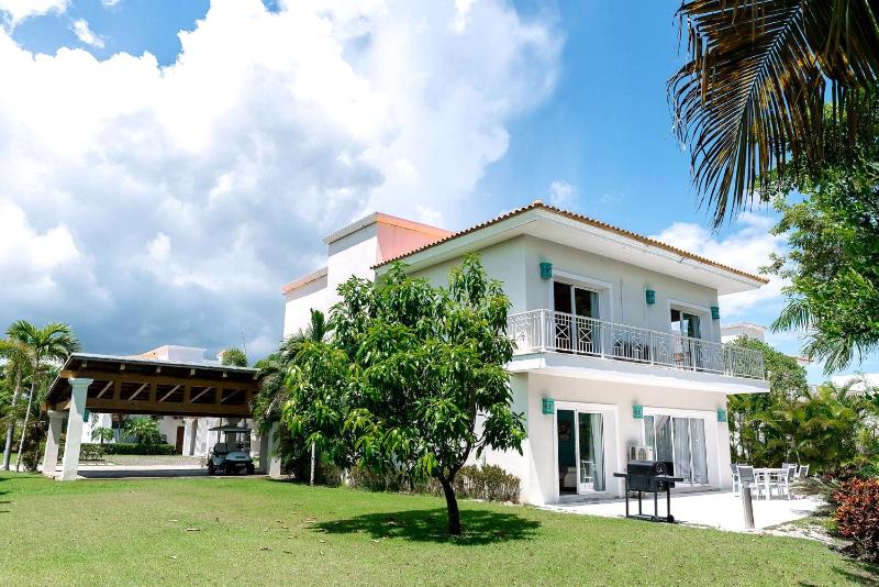 Luxury Villa Iberosta Del Mar - 4BDR Private Beach Pool & Jacuzzi - image 44