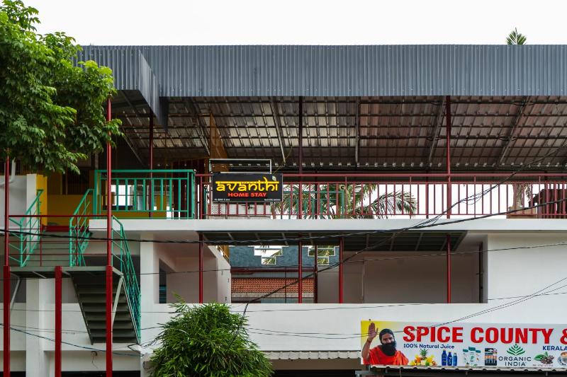 Avanthi Homestay - image 31
