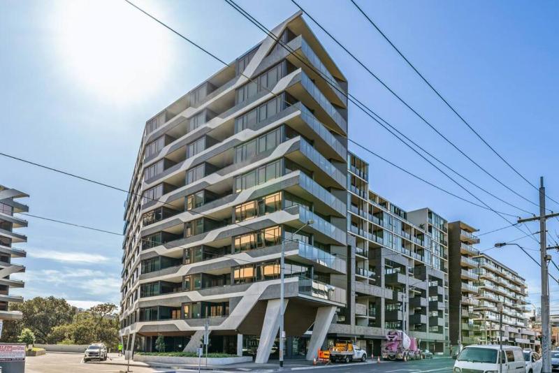 The Park House City Retreat on Yarra River - image 11