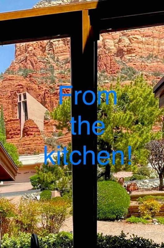 Chapel Vista Main House Red Rock Views and Hot Tub - image 2