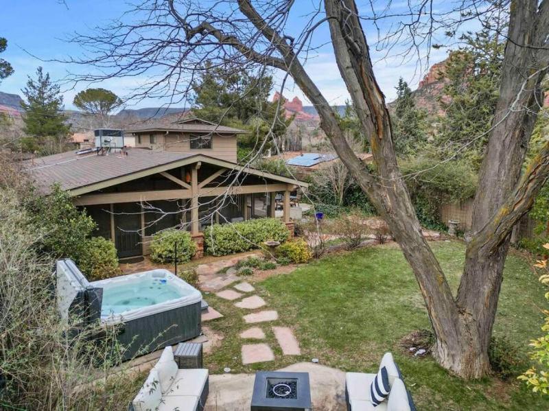 Upscale Uptown retreat home with HotTub and Views - image 1