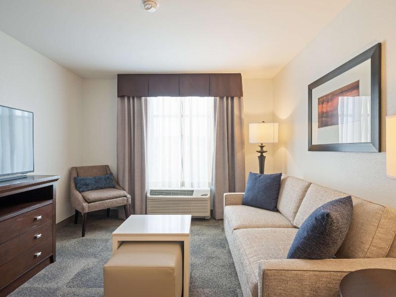 One-Bedroom King Suite - Non-Smoking image 1