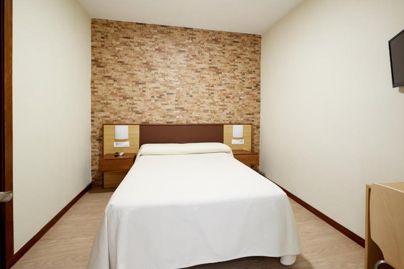Hostal Campo Nuevo - image 22