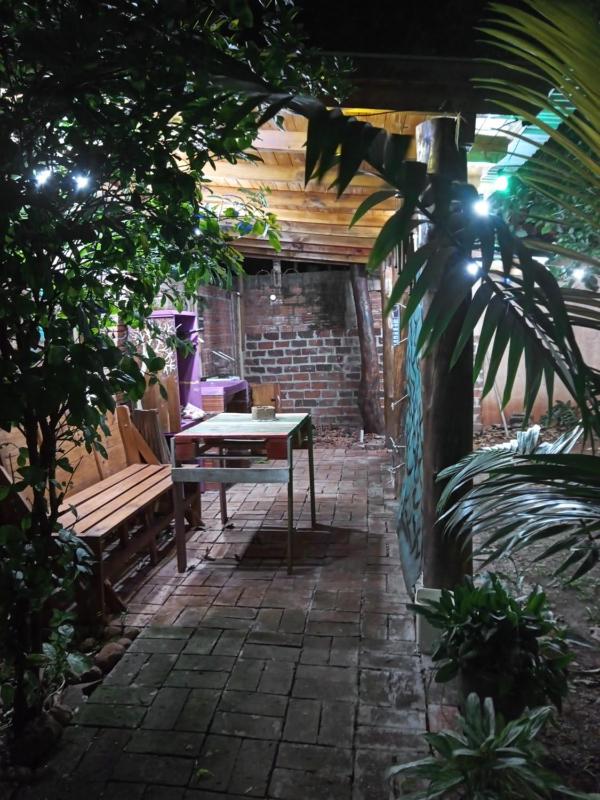 Hostel Sin Fronteras - image 19