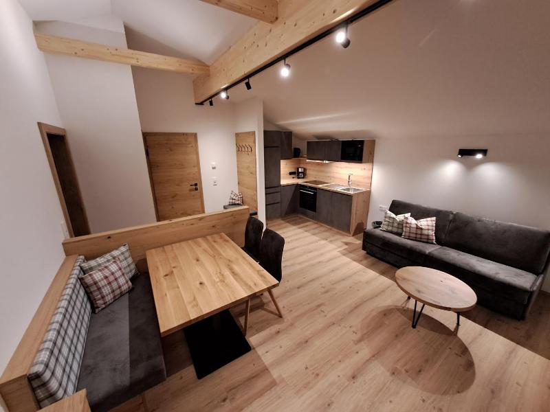 Apartment with Mountain View image 2
