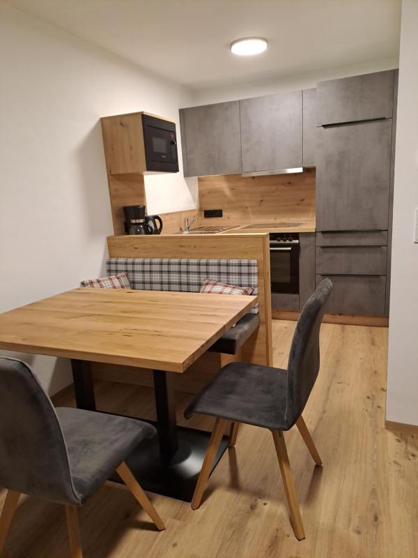 Apartment (2 Adults) image 4
