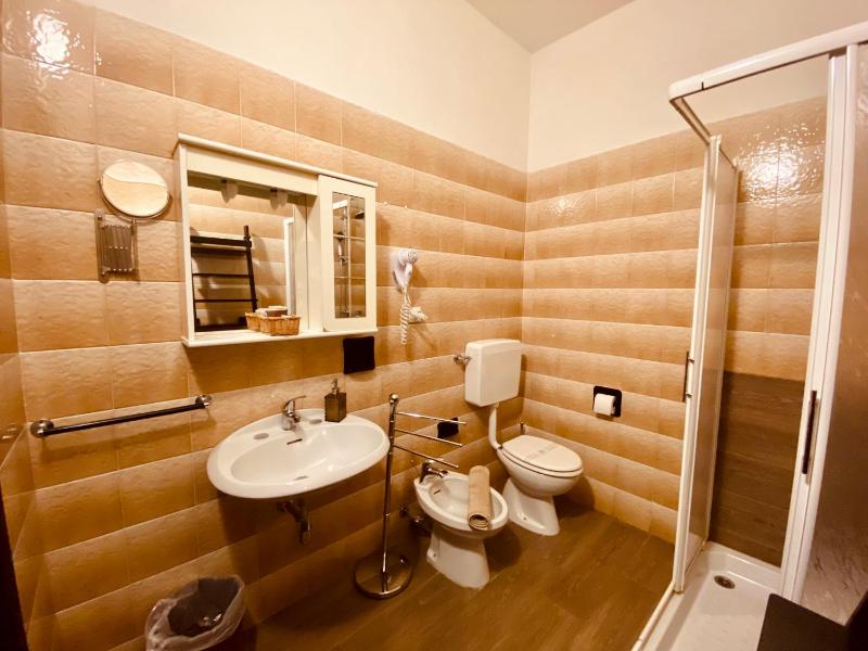Junior Suite image 3