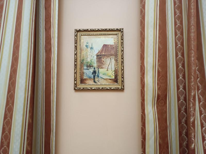 Apartment in Maria Zankovetska theatre - image 10