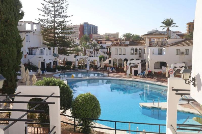 Deluxe Apartment with Pool and Terrace Pueblo Evita - image 6