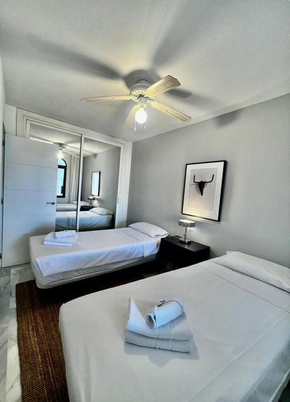 Deluxe Apartment with Pool and Terrace Pueblo Evita - image 3