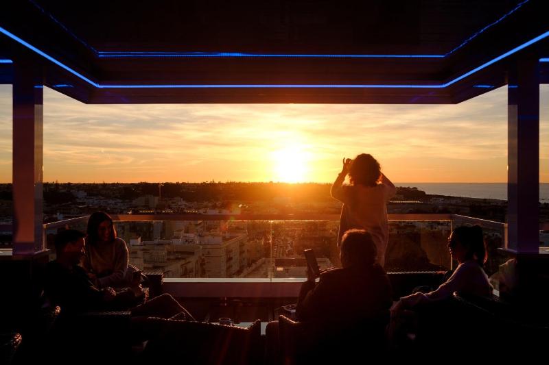 Hotel Guadalquivir - image 47