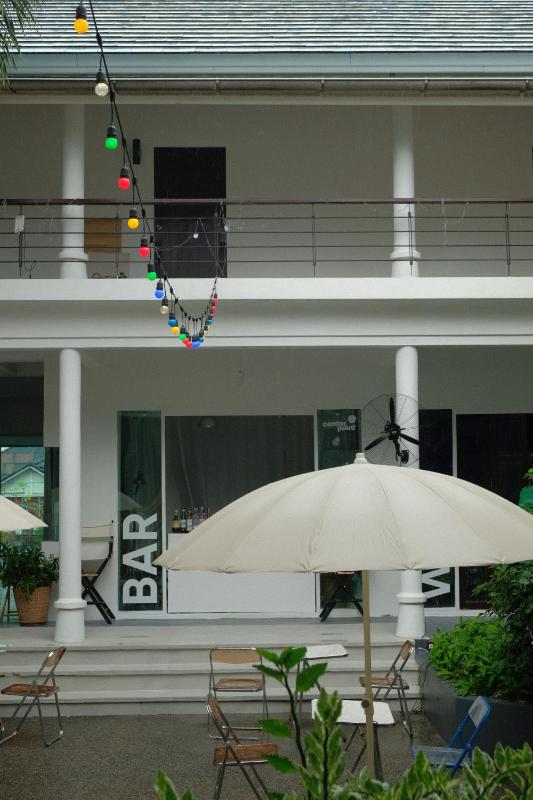 Art Hotel - image 6