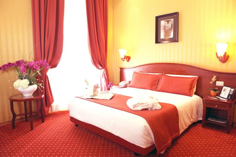 Superior Double or Twin Room image 3