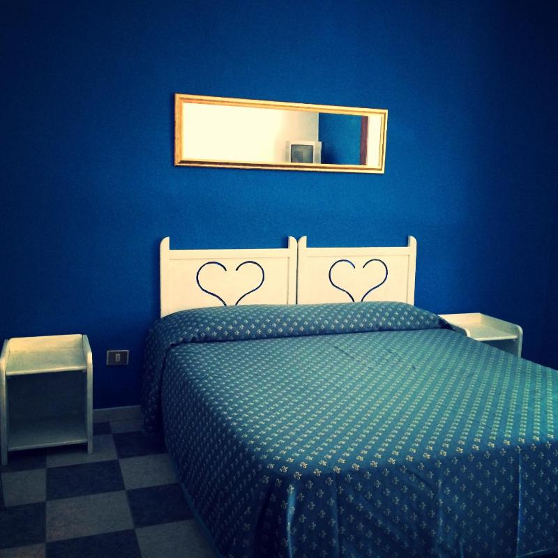 Triple Room image 3