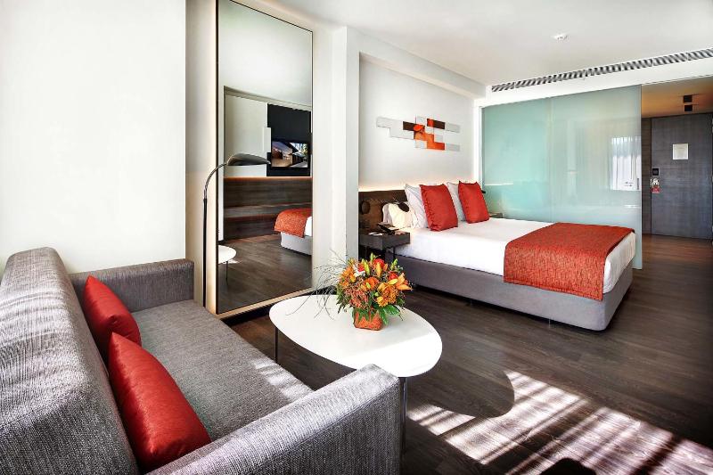 Superior Double or Twin Room image 3
