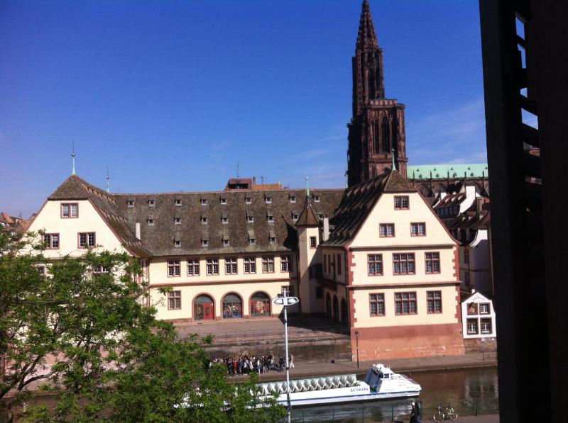 Four Bedroom Apartment with River View image 4