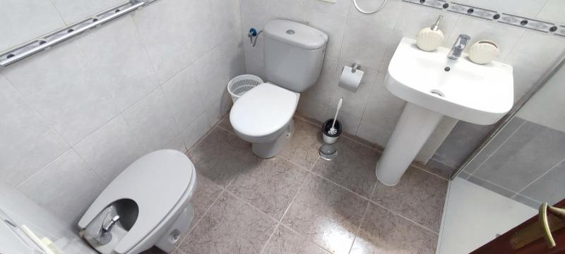 Elegant Apartment Valero 3 Bedrooms - image 7