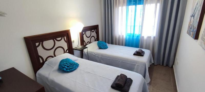 Elegant Apartment Valero 3 Bedrooms - image 32