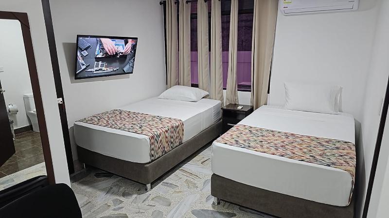 Hotel Arisha Cali - image 39