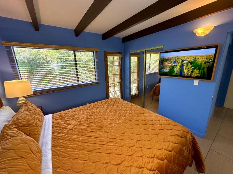 One-Bedroom Suite- Men Only image 4