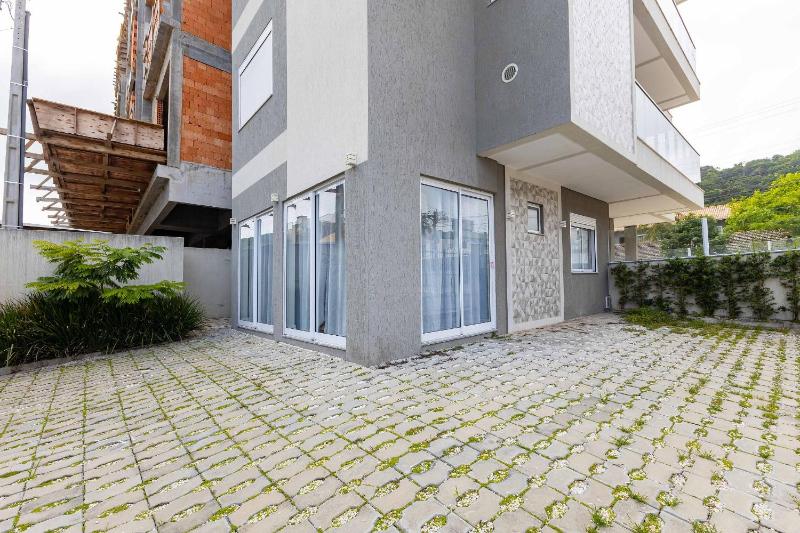 Loft Aconchegante pertinho da Praia de Bombinhas - image 10