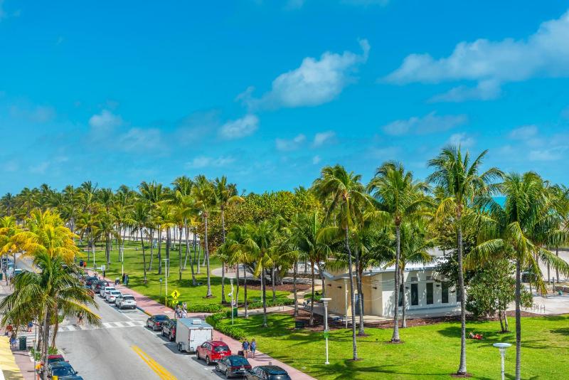 Bentley Hotel South Beach - image 23