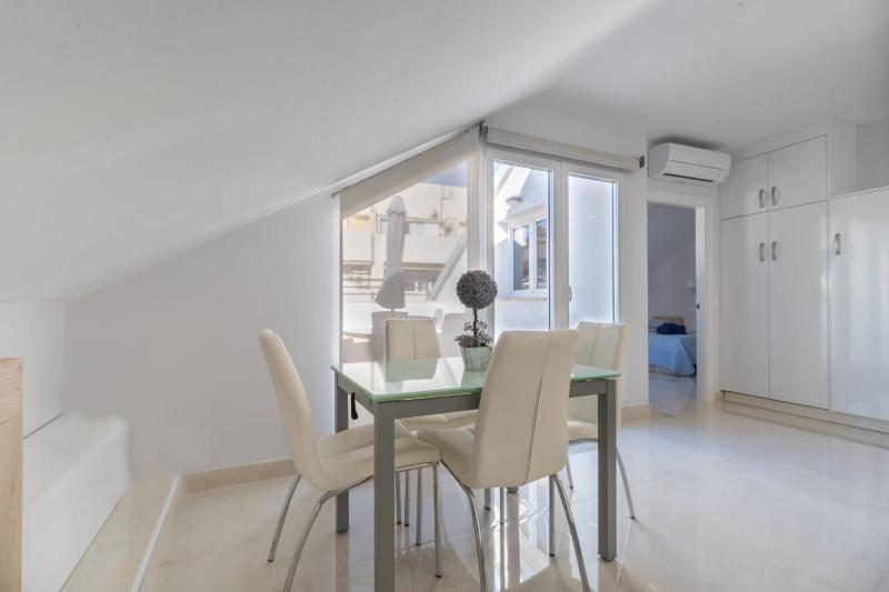 Apartamentos Castillo by Sur Suites - image 12