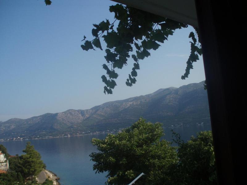 Two-Bedroom Apartment with Terrace and Sea View image 3