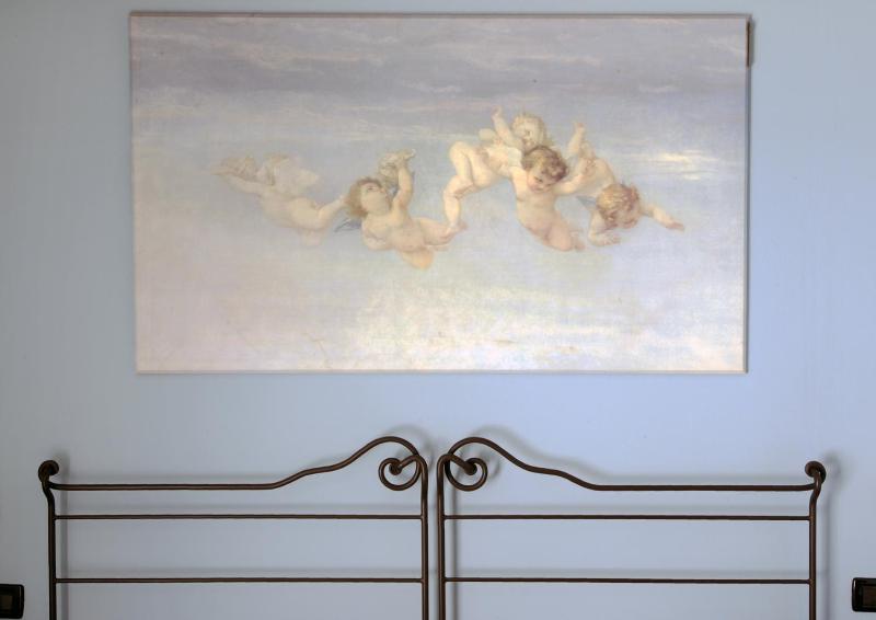 Deluxe Double Room image 2