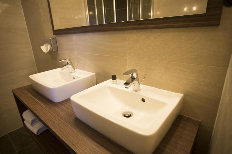 Suite image 4