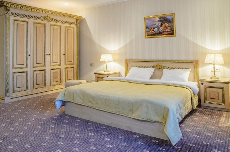 Suite image 2