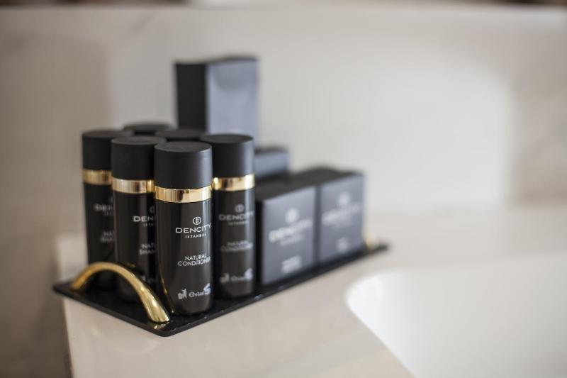 Superior Twin Room image 2